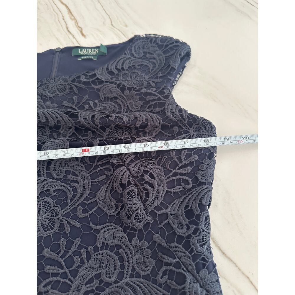 Lauren Ralph Lauren Navy Lace Cocktail Dress Size 10 Cap Sleeve Scalloped Hem - Picture 7 of 15